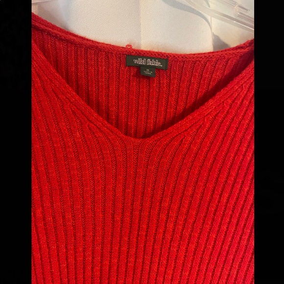 Sweater - Picture 3 of 3